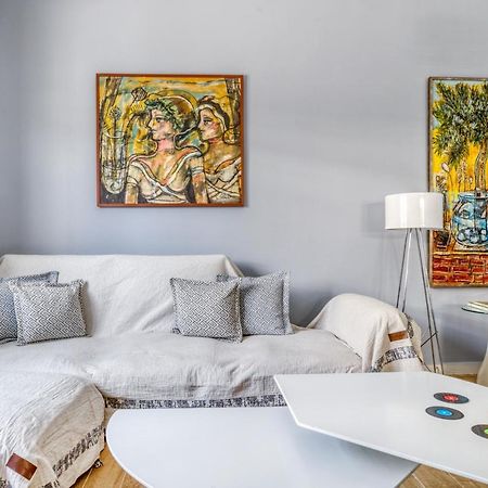 Spacious Flat With Courtyard And Private Parking! Atenas Exterior foto