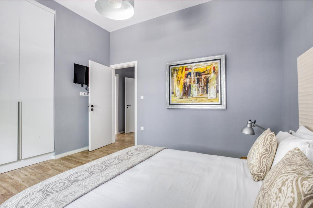 Spacious Flat With Courtyard And Private Parking! Atenas Exterior foto