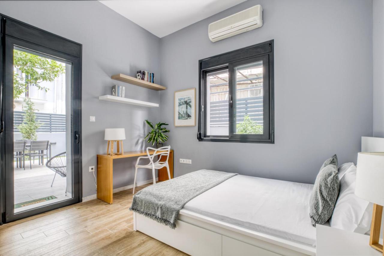 Spacious Flat With Courtyard And Private Parking! Atenas Exterior foto