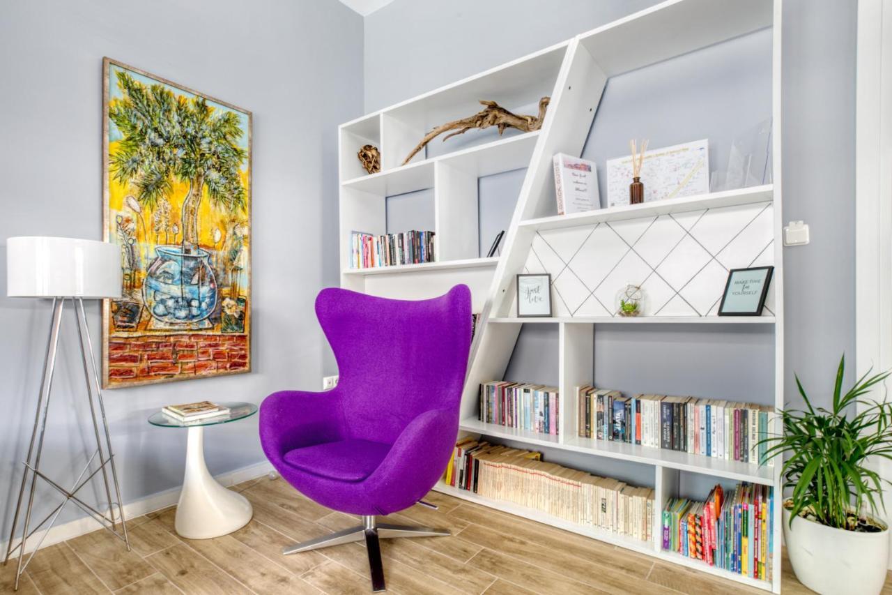 Spacious Flat With Courtyard And Private Parking! Atenas Exterior foto